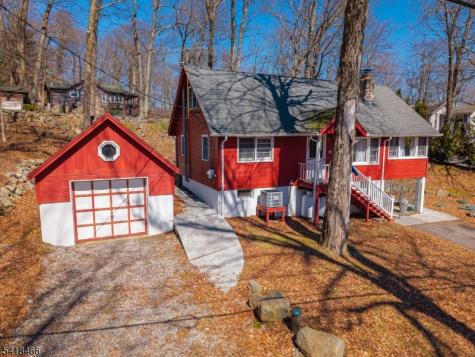 19 Amicalola Road Vernon NJ 07462