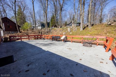 19 Amicalola Road Vernon NJ 07462