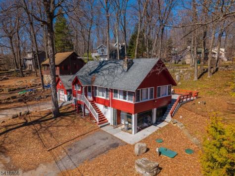 19 Amicalola Road Vernon NJ 07462