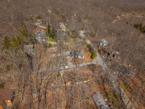 19 Amicalola Road Vernon NJ 07462