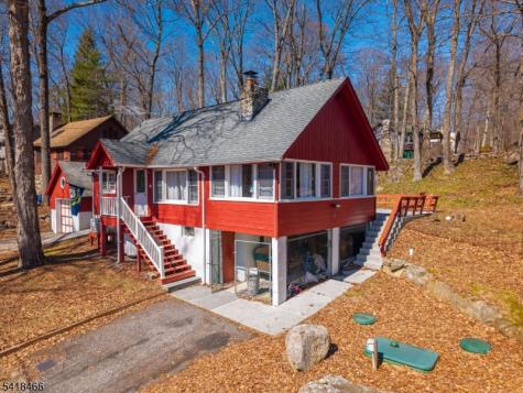 19 Amicalola Road Vernon NJ 07462
