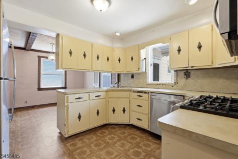 20 Sunnyside Road West Orange NJ 07052