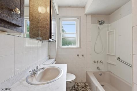 20 Sunnyside Road West Orange NJ 07052