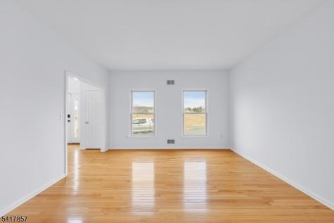 6 Tamzen Terrace Washington NJ 07882