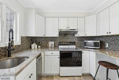 207 2ND Street Fanwood NJ 07023