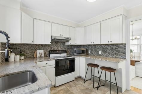 207 2ND Street Fanwood NJ 07023