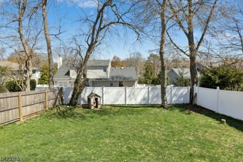 207 2ND Street Fanwood NJ 07023