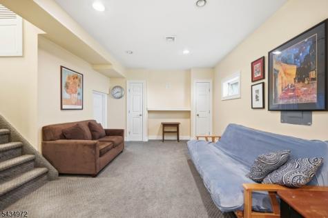 46 Westminster Drive Parsippany-troy Hills NJ 07054