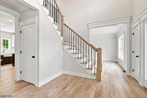 4 Highland Meadows Road Pohatcong NJ 08865