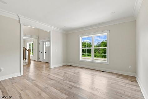 4 Highland Meadows Road Pohatcong NJ 08865