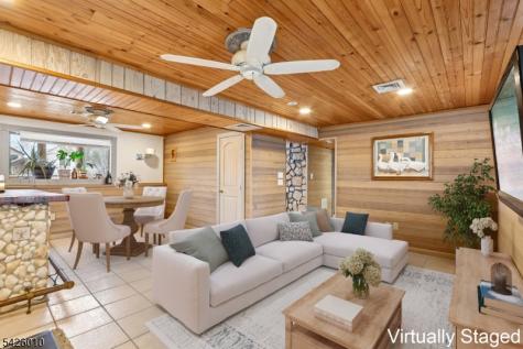3138 Oceanic Drive Toms River Township NJ 08753