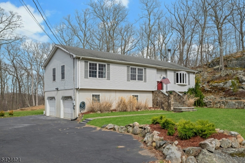 4 Andover Mohawk Road Byram NJ 07821