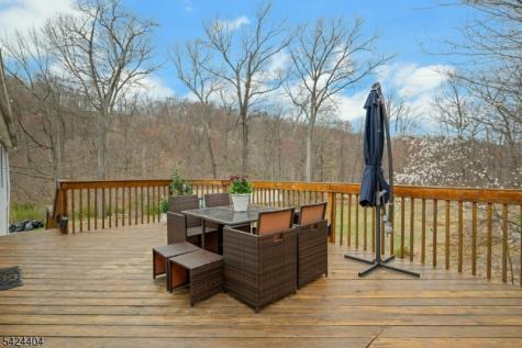 4 Andover Mohawk Road Byram NJ 07821
