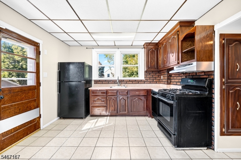 50 Oakwood Avenue Bloomfield NJ 07003