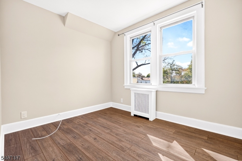 50 Oakwood Avenue Bloomfield NJ 07003