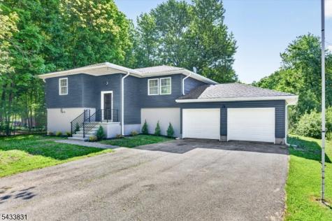 62 Barry Drive Vernon NJ 07422