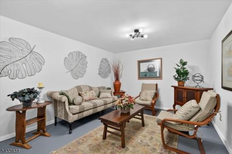 62 Barry Drive Vernon NJ 07422