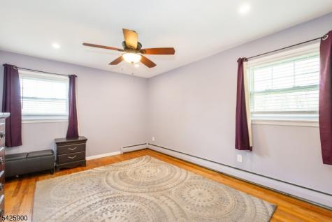 17 Cole Road Fairfield NJ 07004