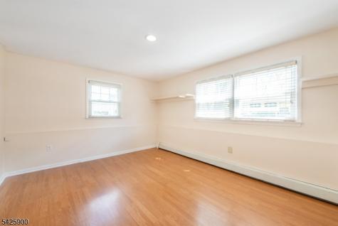 17 Cole Road Fairfield NJ 07004