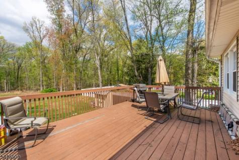 17 Cole Road Fairfield NJ 07004