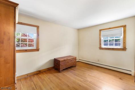 604 E Vail Road Roxbury NJ 07850