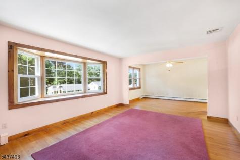604 E Vail Road Roxbury NJ 07850