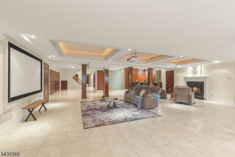 9 Lafayette Drive Livingston NJ 07039