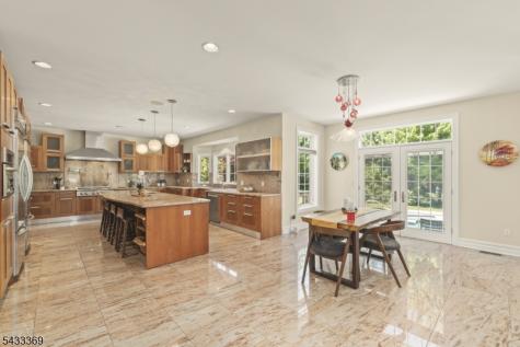 9 Lafayette Drive Livingston NJ 07039
