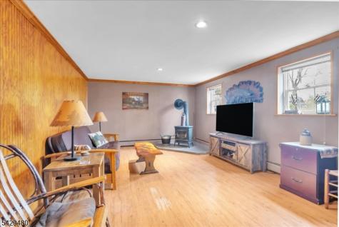 39 Post Brook Road West Milford NJ 07480
