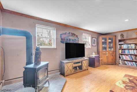 39 Post Brook Road West Milford NJ 07480