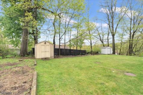 39 Post Brook Road West Milford NJ 07480