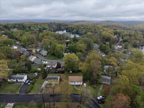 39 Post Brook Road West Milford NJ 07480