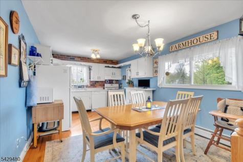 39 Post Brook Road West Milford NJ 07480