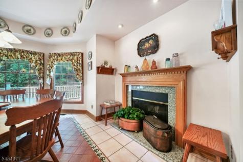 137 Lanning Road Frelinghuysen NJ 07825