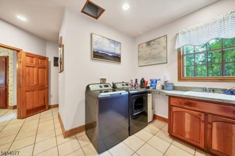 137 Lanning Road Frelinghuysen NJ 07825