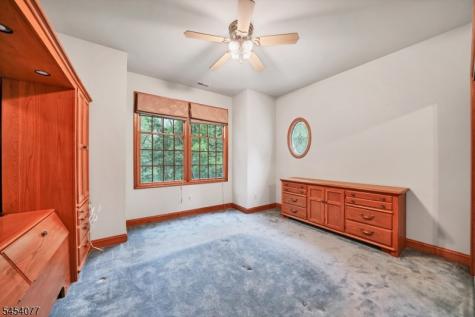137 Lanning Road Frelinghuysen NJ 07825