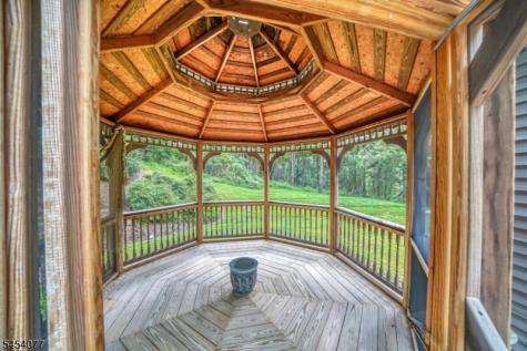 137 Lanning Road Frelinghuysen NJ 07825