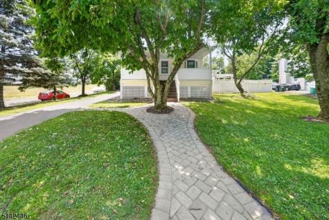 20 Kline Boulevard Readington NJ 08889