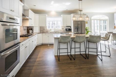 2 Fieldcrest Road Chester NJ 07930