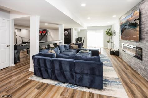 2 Fieldcrest Road Chester NJ 07930