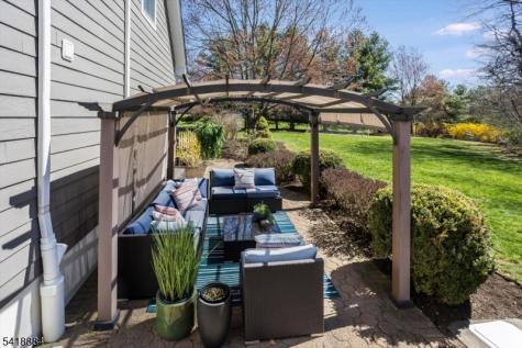 2 Fieldcrest Road Chester NJ 07930