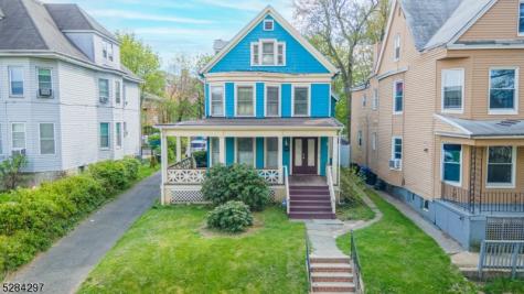 39 Hamilton Street East Orange NJ 07017