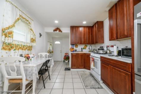 724 W Front Street Plainfield NJ 07060