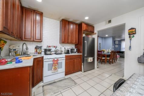 724 W Front Street Plainfield NJ 07060