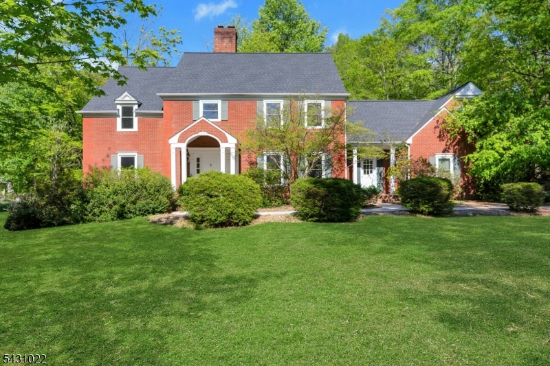 22 Sandalwood Drive Warren NJ 07059