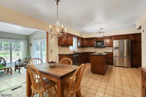 22 Sandalwood Drive Warren NJ 07059