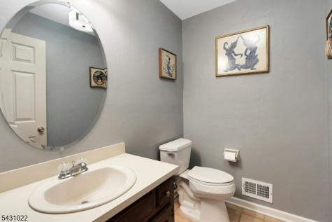 22 Sandalwood Drive Warren NJ 07059