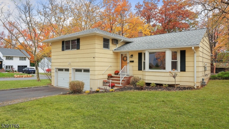 24 Deborah Way Fanwood NJ 07023