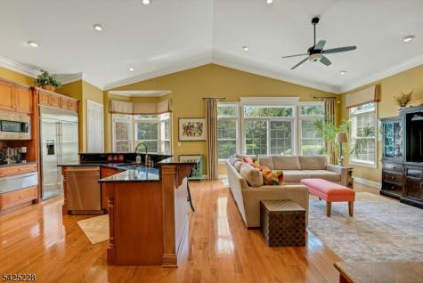 15 Johns Drive Warren NJ 07059