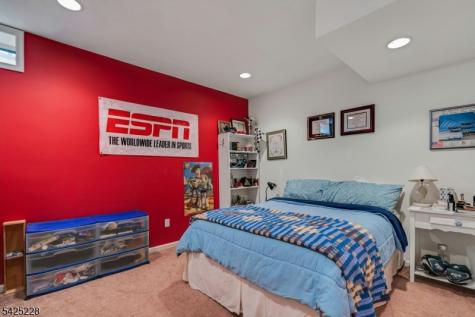 15 Johns Drive Warren NJ 07059
